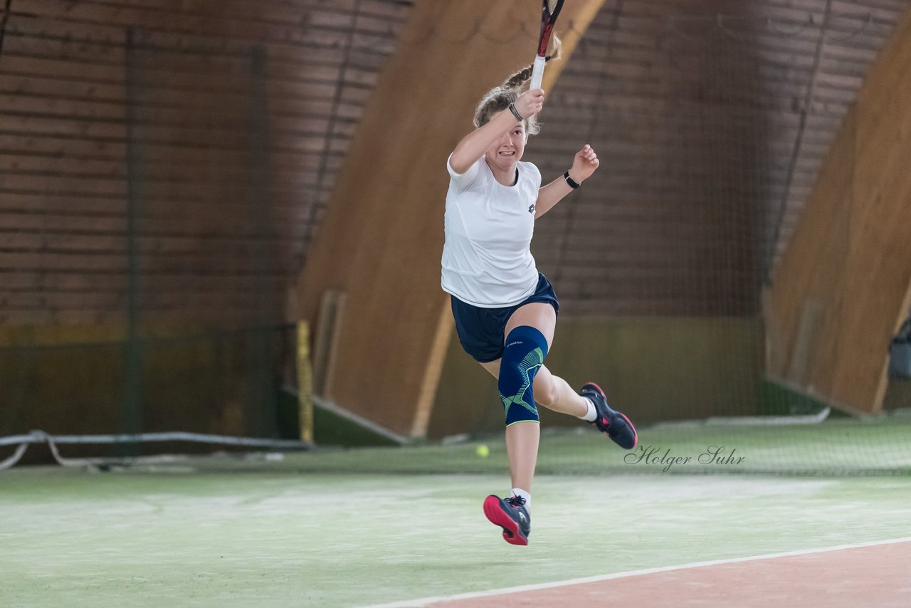 Julia Middendorf 241 - RL Tennisverein Visbek e.V. - Club zur Vahr e.V. : Ergebnis: 2:4